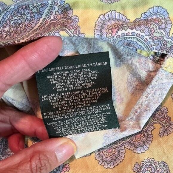 Lauren Ralph Lauren Studio Pillowcases Set of 2 Yellow Paisley Standard Size - Picture 4 of 6